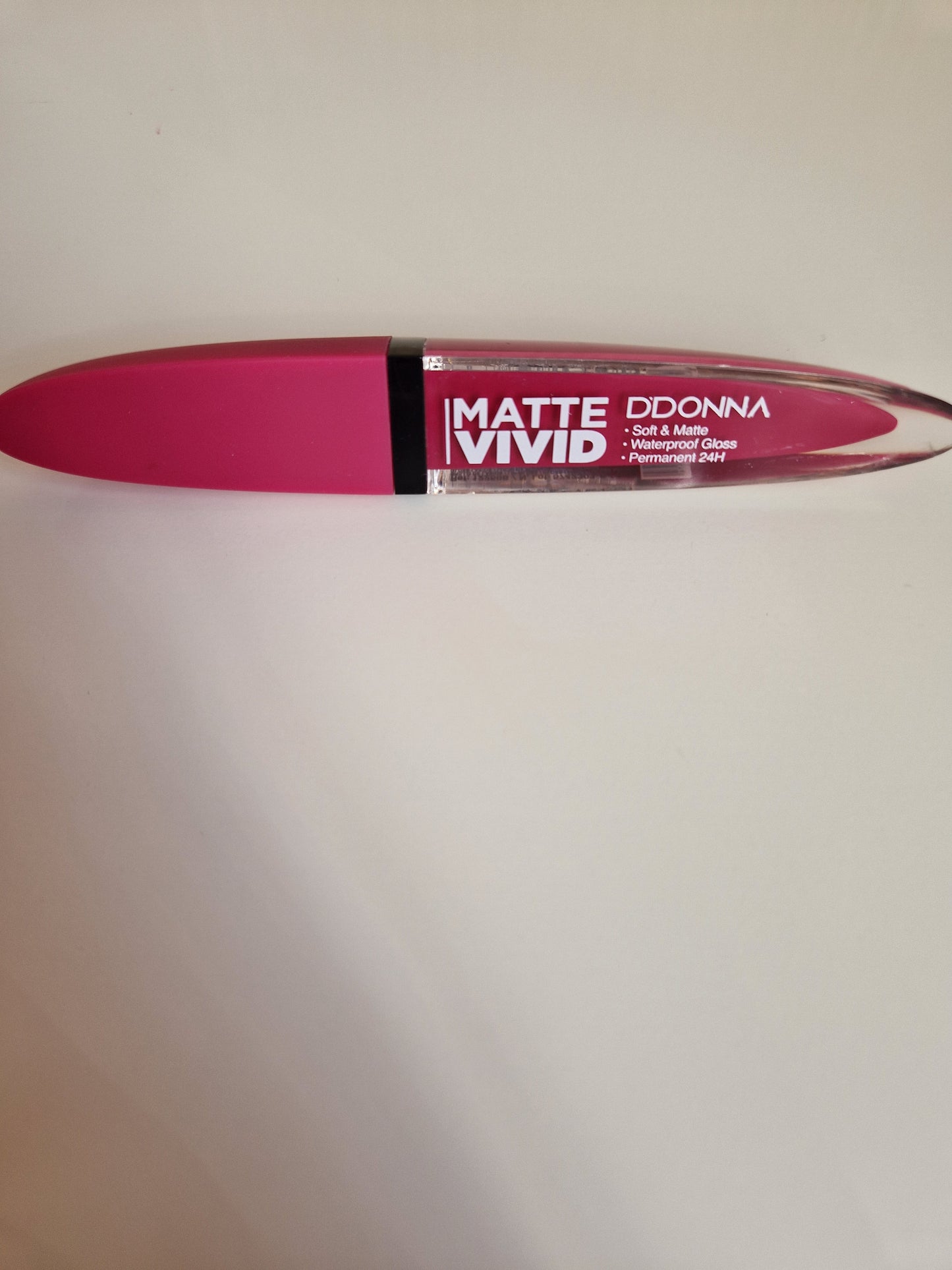 PINTALABIOS VIVID MATTE PERMANENTE 24 HORAS DE DDONNA