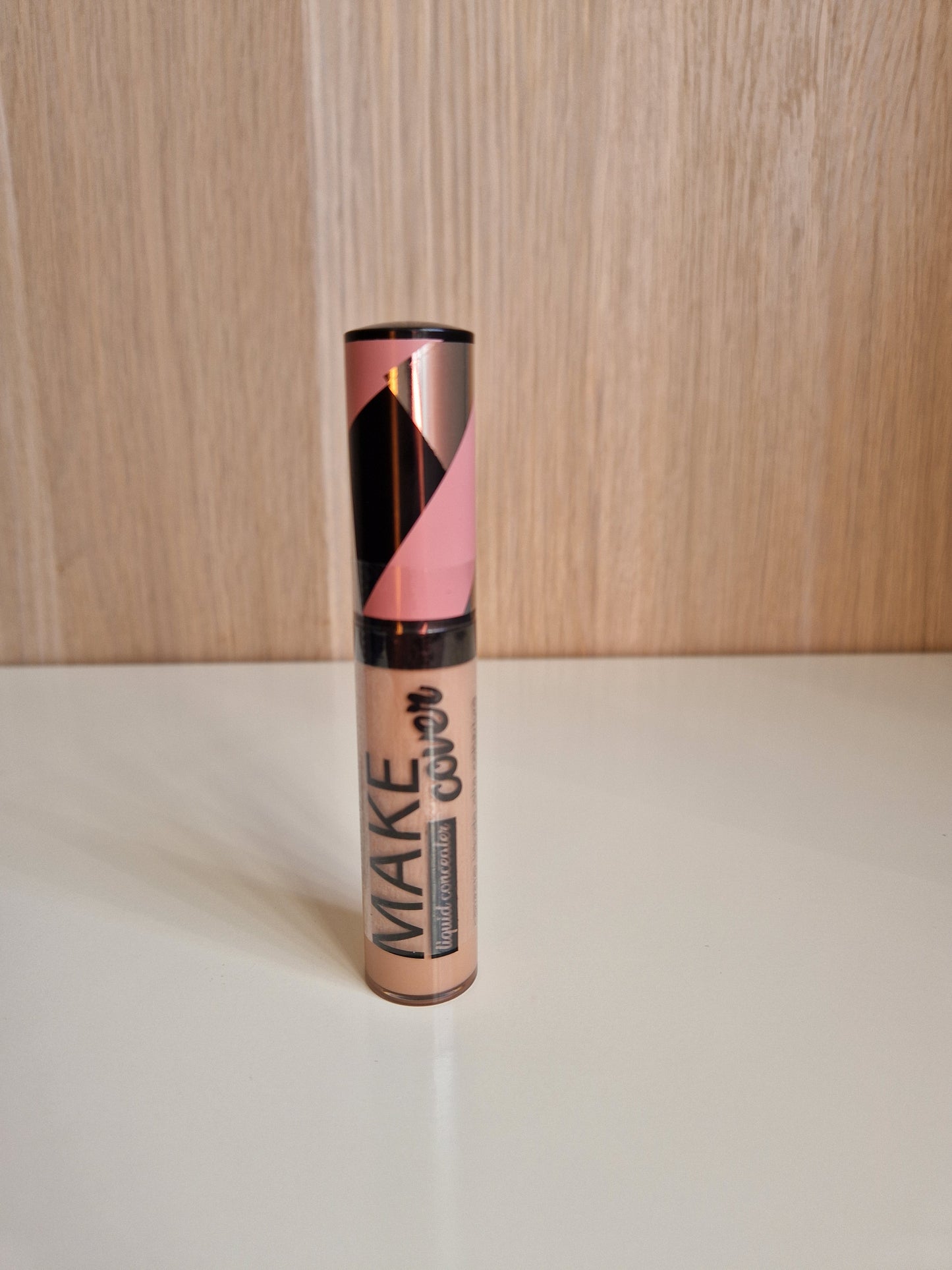 CORRECTOR LIQUIDO MAKE COVER LETICIA WELL