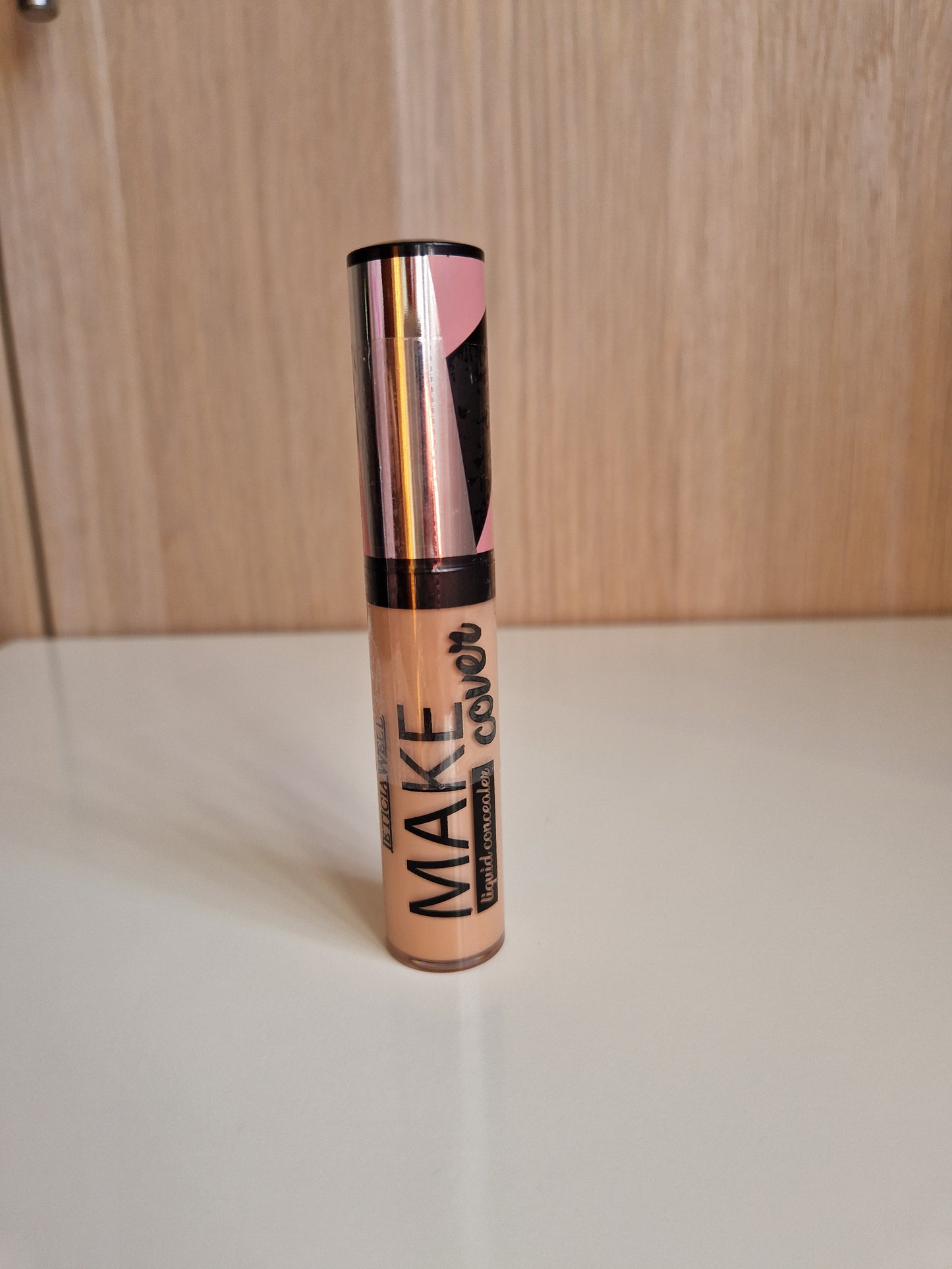 CORRECTOR LIQUIDO MAKE COVER LETICIA WELL